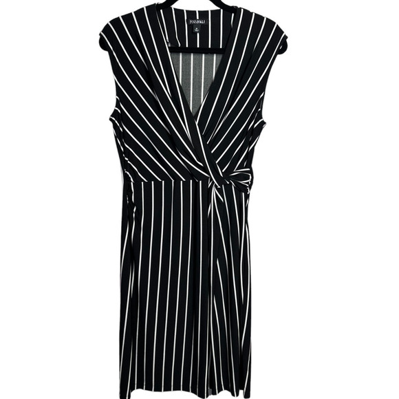 Roz & Ali Faux Wrap Black and White Stripe Knee Length Sleeveless Dress Size M - Picture 1 of 6